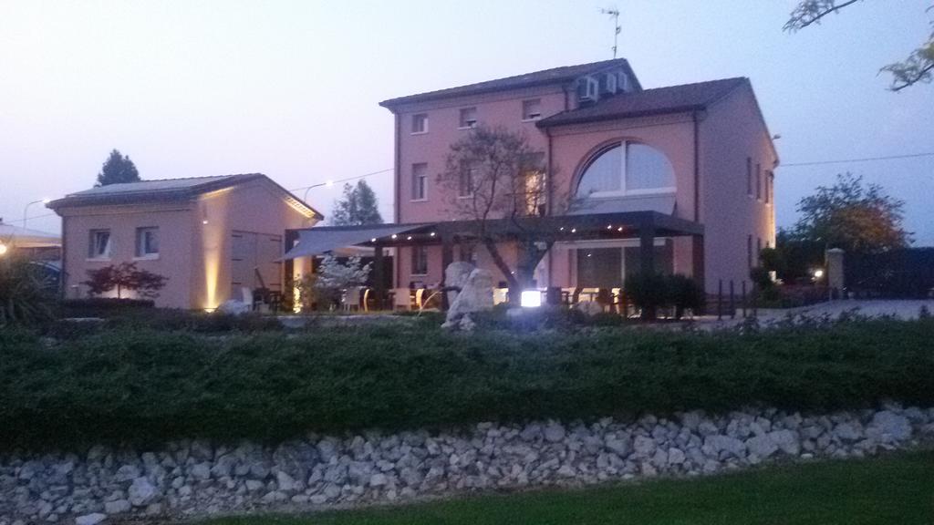 Curtarolo Agrialloggi La Palazzina מראה חיצוני תמונה